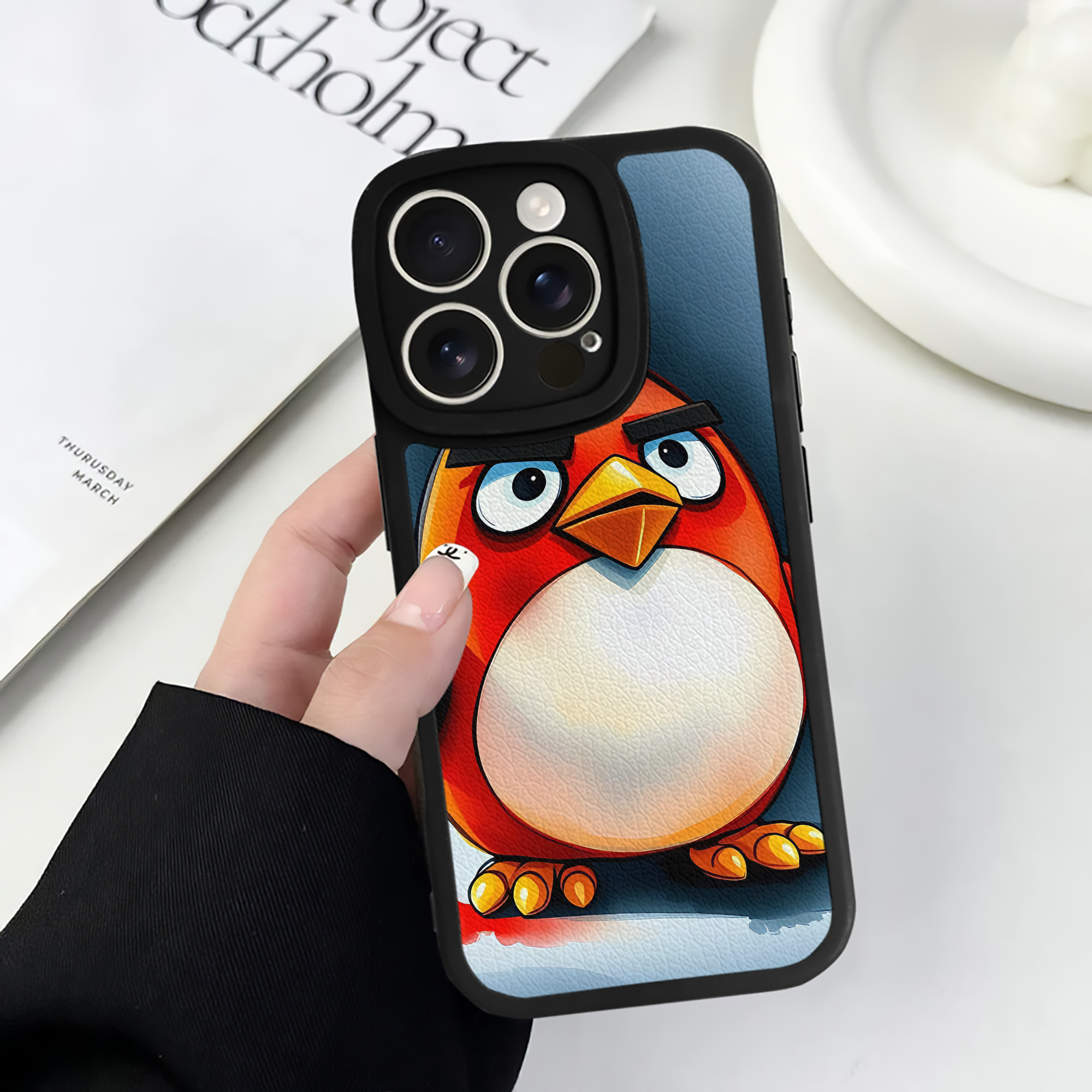 （画像用） Angry Birds アングリーバード 【iPhone 16シリーズ対応】シリコンスマホケース（レザー調） 材質：シリコン